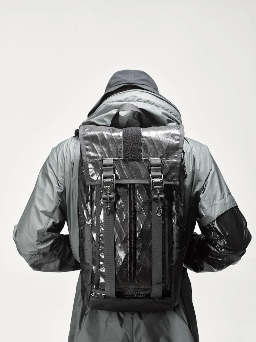 Plecak rowerowy FOXBAT Tsunami – Cycling Commuter Backpack Laptop recenzja i cena